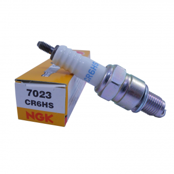 VELA CR6HS NGK
