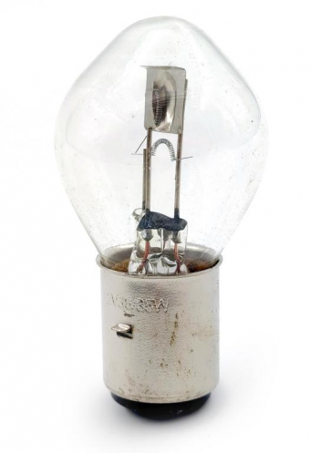 LAMPADA FAROL SHINERAY PHOENIX/ INTRUDER 250/ GS 125 EMBUS