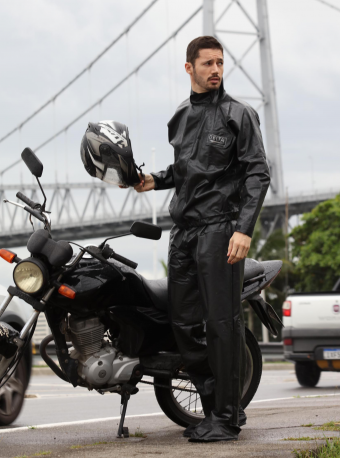 CONJUNTO CHUVA PVC ESPECIAL C/BOLSO PRETO G